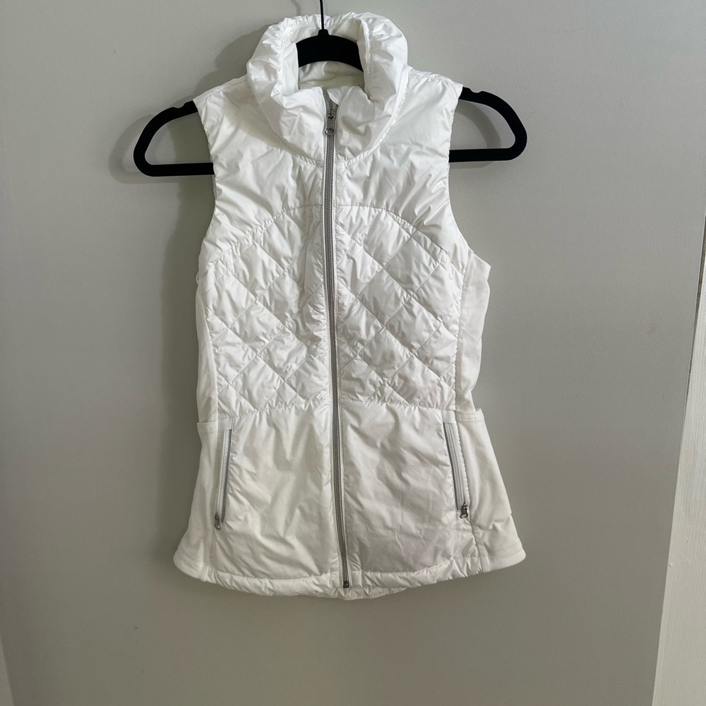 lululemon athletica Ivory Puffer Vest